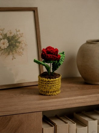 Eternal Rose Garden Pot