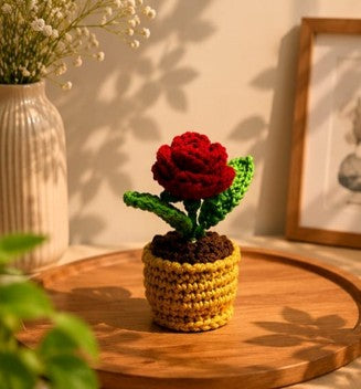 Eternal Rose Garden Pot
